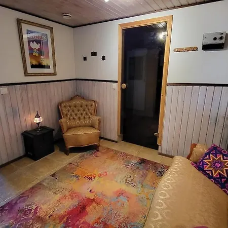 فيلة Holviranta *